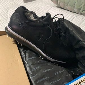 Under Armour golf spikes
